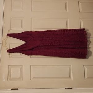 BRAND NEW BEAUTIFUL BERRY COLOR/LACE A-LINE MIDI DRESS/ DRESS IS LINED